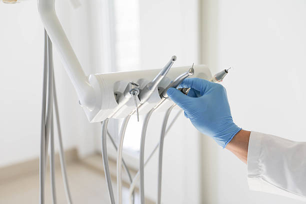 24/7 Emergency Teeth Whitening experts in Tres Arroyos, NM